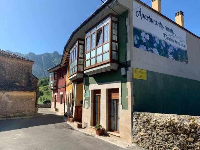 Cumbres de los Picos Apartamento Buhos Poo  Exterior foto